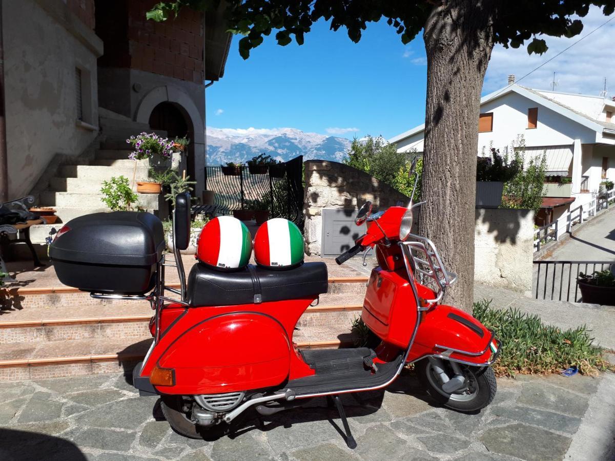 B&B "Za' Vittoria"#Lagodibomba Exterior photo