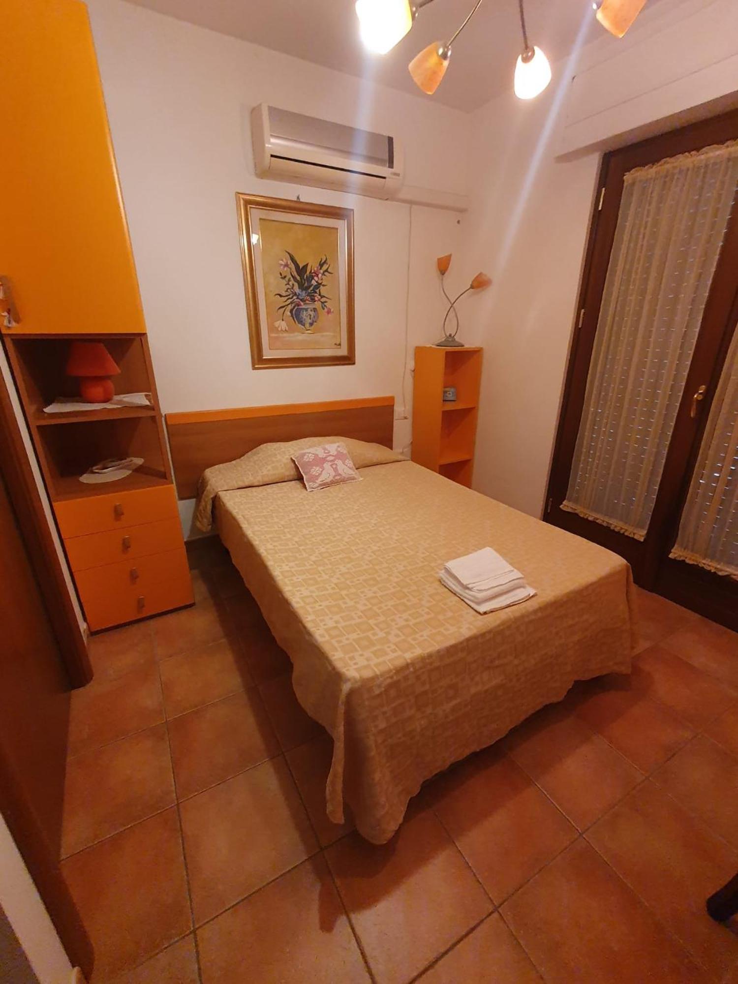 B&B "Za' Vittoria"#Lagodibomba Exterior photo